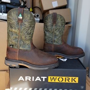 Ariat Workhog Cowboy boots